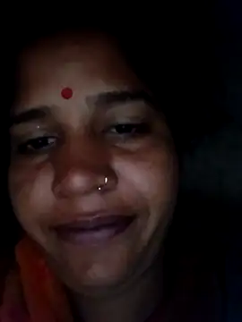 Snapshot of Hot_Seema83 chatting on 10/11/25, 12:21 Hot Seema83 online show from 10/11/25, 12:21