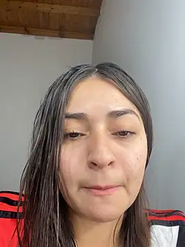 Snapshot of sexybeluxxx chatting on 12/01/25, 12:04 sexybeluxxx online show from 12/01/25, 12:04