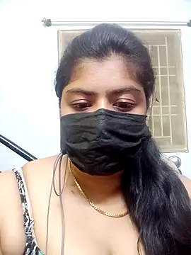 Snapshot of Reshma-Rani chatting on 12/18/25, 06:03 Reshma-Rani online show from 12/18/25, 06:03