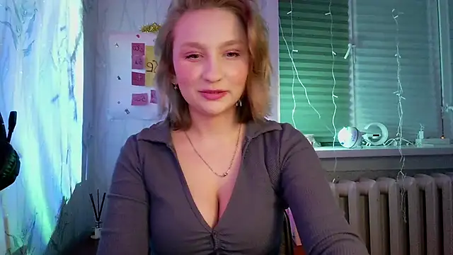 Snapshot of pr_In_cess_ chatting on 12/22/25, 05:54 pr In cess online show from 12/22/25, 05:54