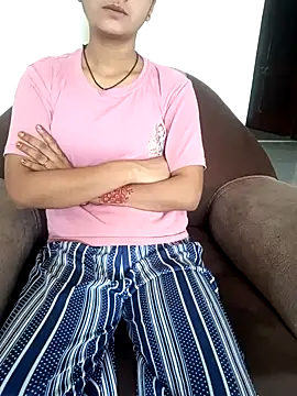 Snapshot of Student_girl2 chatting on 09/15/25, 04:45 Student girl2 online show from 09/15/25, 04:45