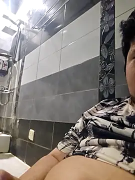 jedoo1213 online show from 10/30/25, 05:24