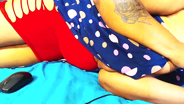 Snapshot of BeverlyQueen14 chatting on 09/10/25, 07:03 BeverlyQueen14 online show from 09/10/25, 07:03