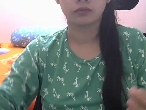 Snapshot of SexyNeylar chatting on 11/29/25, 04:59 SexyNeylar online show from 11/29/25, 04:59