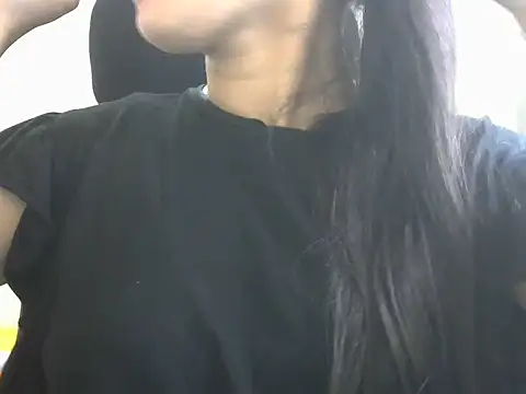 Snapshot of SexyNeylar chatting on 01/15/26, 02:21 SexyNeylar online show from 01/15/26, 02:21