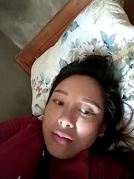 Snapshot of soope-00 chatting on 09/24/25, 02:26 soope-00 online show from 09/24/25, 02:26