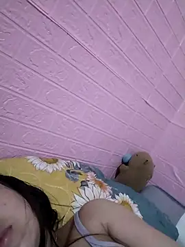 Snapshot of soope-00 chatting on 10/03/25, 03:42 soope-00 online show from 10/03/25, 03:42