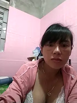 Snapshot of soope-00 chatting on 10/22/25, 10:53 soope-00 online show from 10/22/25, 10:53