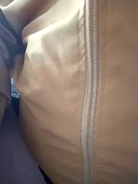 Snapshot of soope-00 chatting on 11/12/25, 02:45 soope-00 online show from 11/12/25, 02:45