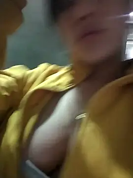 Snapshot of soope-00 chatting on 11/13/25, 04:33 soope-00 online show from 11/13/25, 04:33