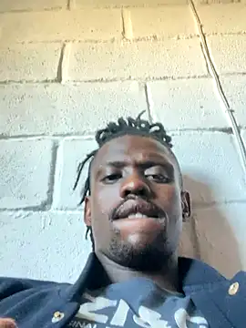 Snapshot of Wuu2now chatting on 11/16/25, 04:01 Wuu2now online show from 11/16/25, 04:01