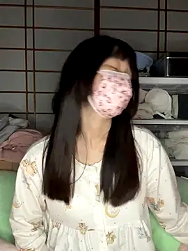 Snapshot of xx_Ojou_xx chatting on 11/26/25, 04:19 xx Ojou xx online show from 11/26/25, 04:19