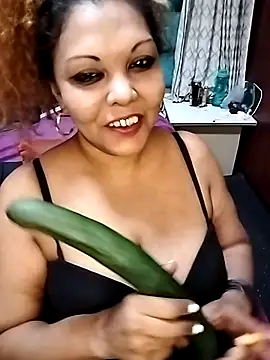 hemilynthomas2467 online show from 11/30/25, 07:51