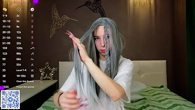 Snapshot of JuliannaWenger chatting on 01/13/26, 04:34 JuliannaWenger online show from 01/13/26, 04:34