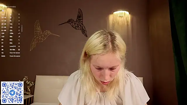 Snapshot of JuliannaWenger chatting on 02/10/26, 04:11 JuliannaWenger online show from 02/10/26, 04:11