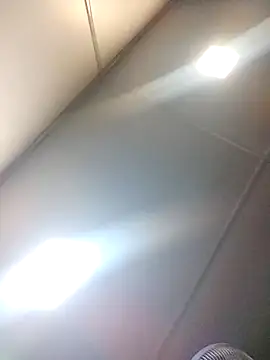 Snapshot of Hottestgirll chatting on 01/05/26, 09:29 Hottestgirll online show from 01/05/26, 09:29