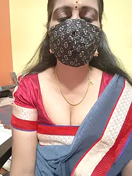 Snapshot of mallu-reshma chatting on 09/21/25, 01:24 mallu-reshma online show from 09/21/25, 01:24