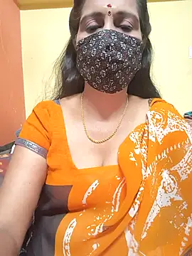 Snapshot of mallu-reshma chatting on 10/05/25, 02:48 mallu-reshma online show from 10/05/25, 02:48