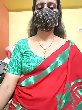 Snapshot of mallu-reshma chatting on 11/01/25, 03:14 mallu-reshma online show from 11/01/25, 03:14