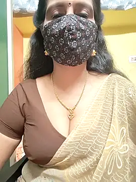 Snapshot of mallu-reshma chatting on 12/16/25, 05:23 mallu-reshma online show from 12/16/25, 05:23