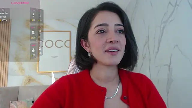 sara lopez s online show from 10/28/25, 01:25