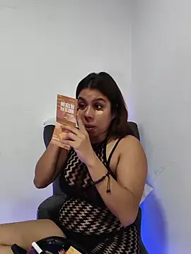 GabyMontenegro online show from 02/17/26, 01:18