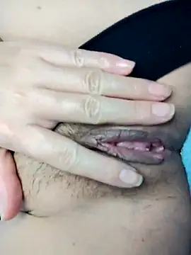 Lyly suri07 online show from 03/11/26, 08:04