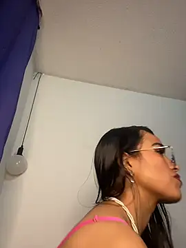 Mia ferrari 1 online show from 09/28/25, 09:36