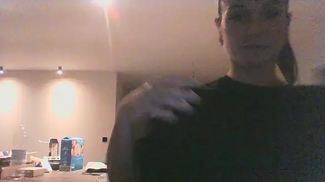 Justnani001 online show from 09/15/25, 08:20