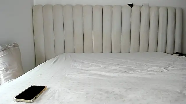 Meganbelford1 online show from 01/11/26, 03:39