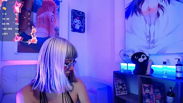 Snapshot of lil_candy77 chatting on 10/03/25, 12:13 lil candy77 online show from 10/03/25, 12:13