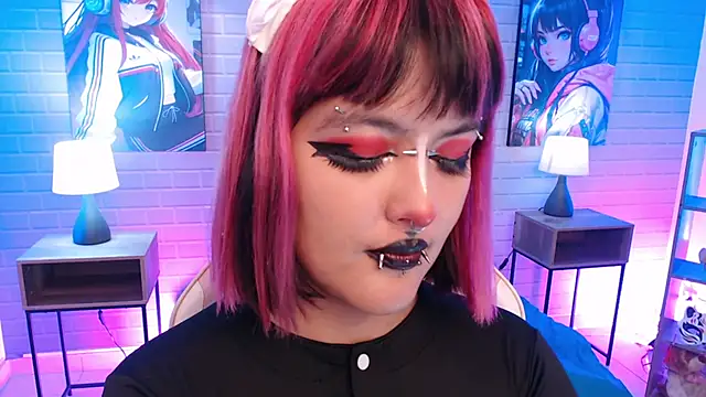 lil candy77 online show from 06/06/26, 12:10