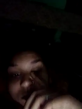 Snapshot of Idhika_Jha chatting on 09/09/25, 01:16 Idhika Jha online show from 09/09/25, 01:16