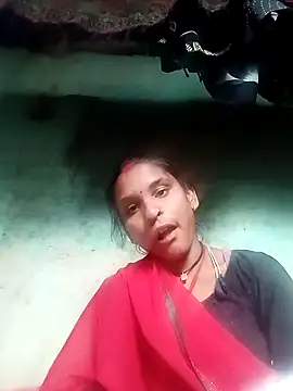 Snapshot of Idhika_Jha chatting on 10/10/25, 11:53 Idhika Jha online show from 10/10/25, 11:53