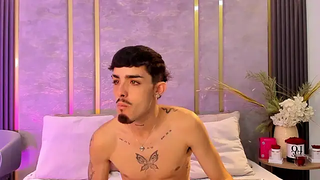 NikoStone  online show from 11/11/25, 04:34