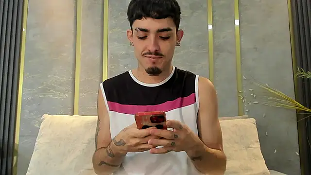 NikoStone  online show from 12/05/25, 04:54