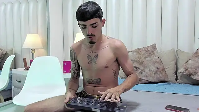 NikoStone  online show from 03/26/26, 02:17