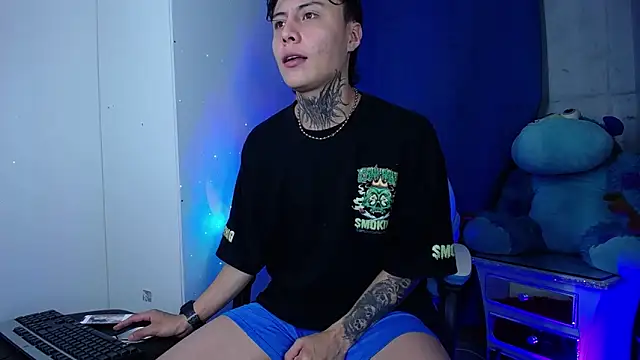 Snapshot of anaximandro_hot chatting on 09/27/25, 06:51 anaximandro hot online show from 09/27/25, 06:51