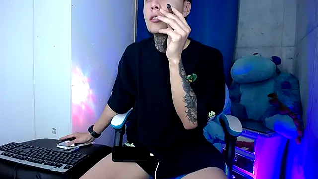 Snapshot of anaximandro_hot chatting on 09/29/25, 05:23 anaximandro hot online show from 09/29/25, 05:23