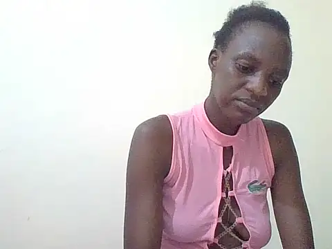 Snapshot of Lusty_Aliyah chatting on 09/17/25, 07:15 Lusty Aliyah online show from 09/17/25, 07:15