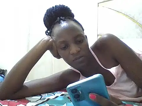 Snapshot of Lusty_Aliyah chatting on 09/27/25, 05:29 Lusty Aliyah online show from 09/27/25, 05:29