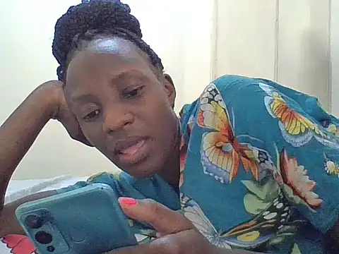 Snapshot of Lusty_Aliyah chatting on 09/29/25, 07:57 Lusty Aliyah online show from 09/29/25, 07:57