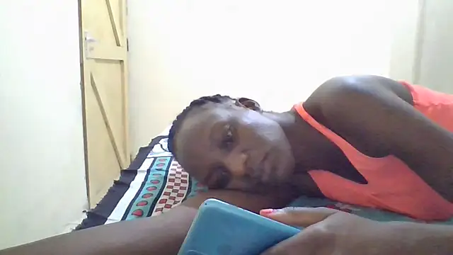 Snapshot of Lusty_Aliyah chatting on 10/08/25, 12:30 Lusty Aliyah online show from 10/08/25, 12:30
