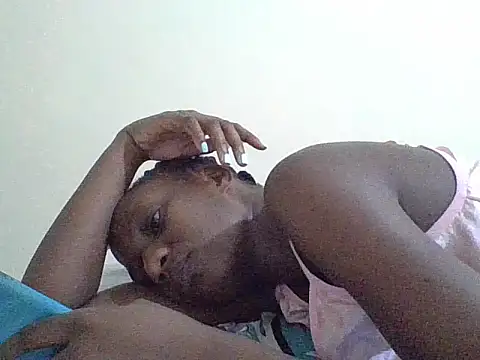 Snapshot of Lusty_Aliyah chatting on 10/19/25, 08:09 Lusty Aliyah online show from 10/19/25, 08:09