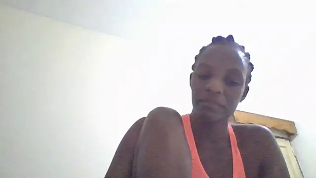 Snapshot of Lusty_Aliyah chatting on 10/21/25, 03:02 Lusty Aliyah online show from 10/21/25, 03:02