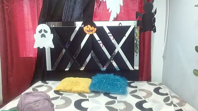 canelasexy 1 online show from 10/10/25, 08:19