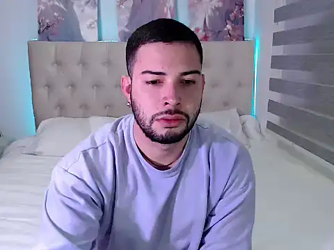 Snapshot of baby_mateo chatting on 09/30/25, 06:13 baby mateo online show from 09/30/25, 06:13