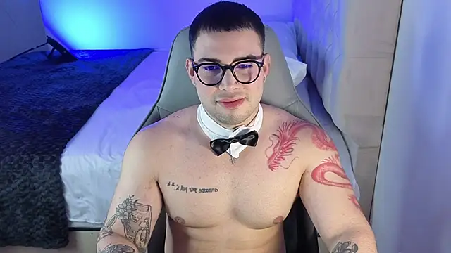 Snapshot of baby_mateo chatting on 05/26/26, 12:39 baby mateo online show from 05/26/26, 12:39