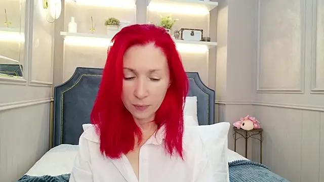 Sofia Lix online show from 12/04/25, 04:00