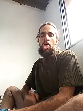 Snapshot of hairy_mannn chatting on 10/27/25, 02:21 hairy mannn online show from 10/27/25, 02:21